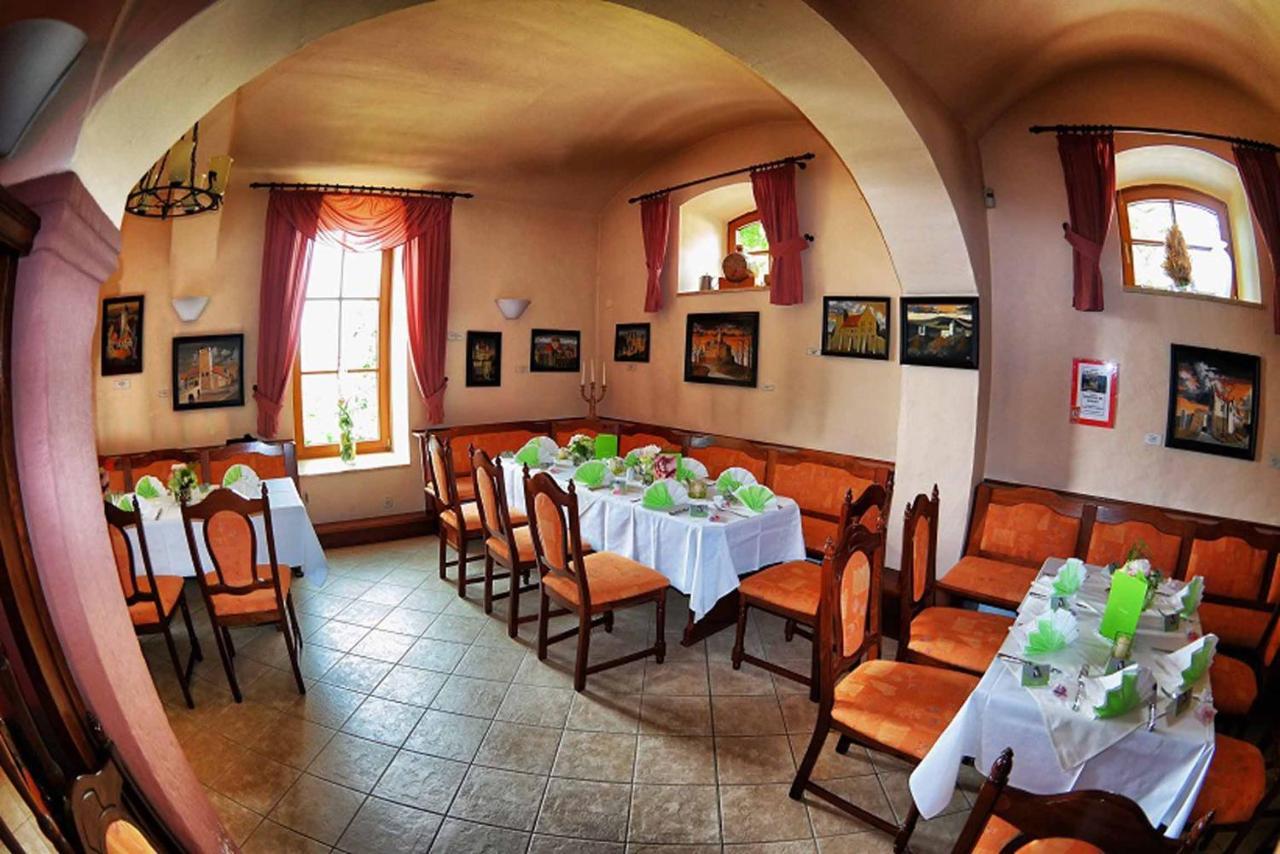 Und Restaurant Rittergut Kreipitzsch Hotel *